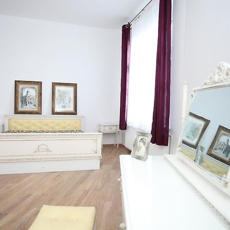 Ferienwohnung Przestronny Apartament Kalisz Zimmer foto